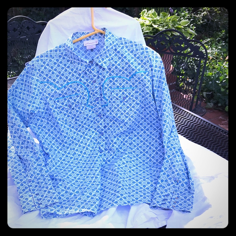 Ladies western wear shirt